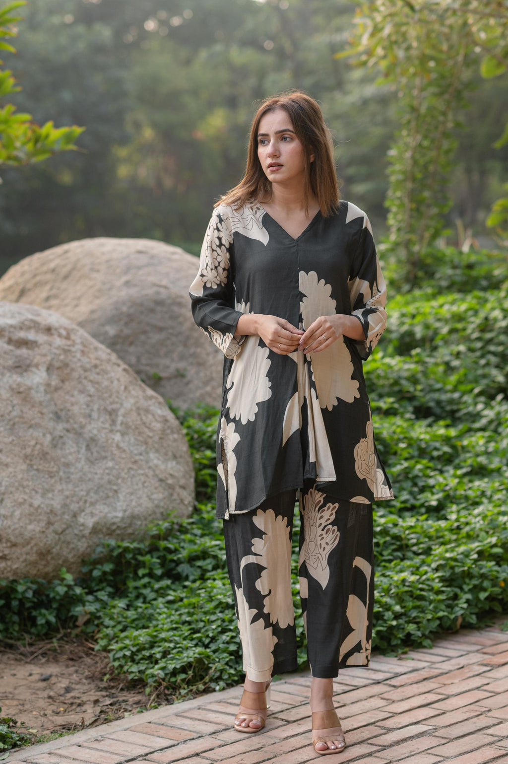 CORAL SHORT KURTA SET -SET OF 2- ET