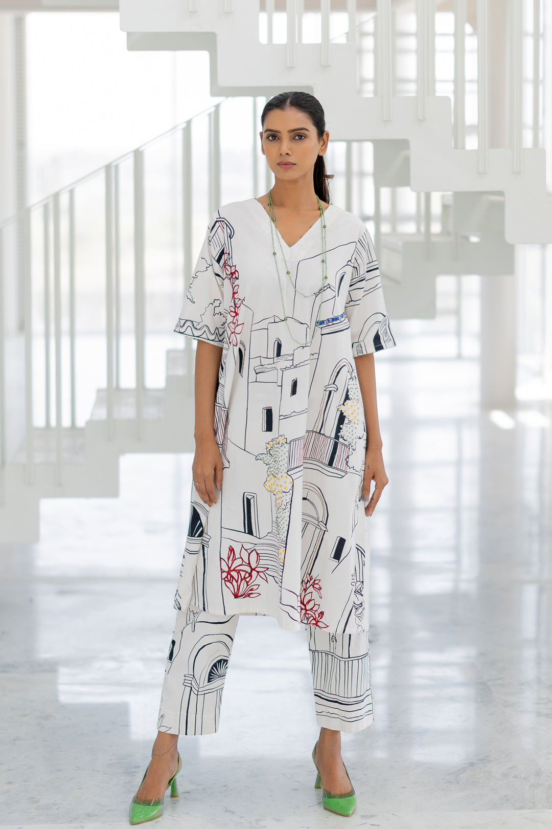 Sunlit Vistas Embroidered Kurta Set- SS