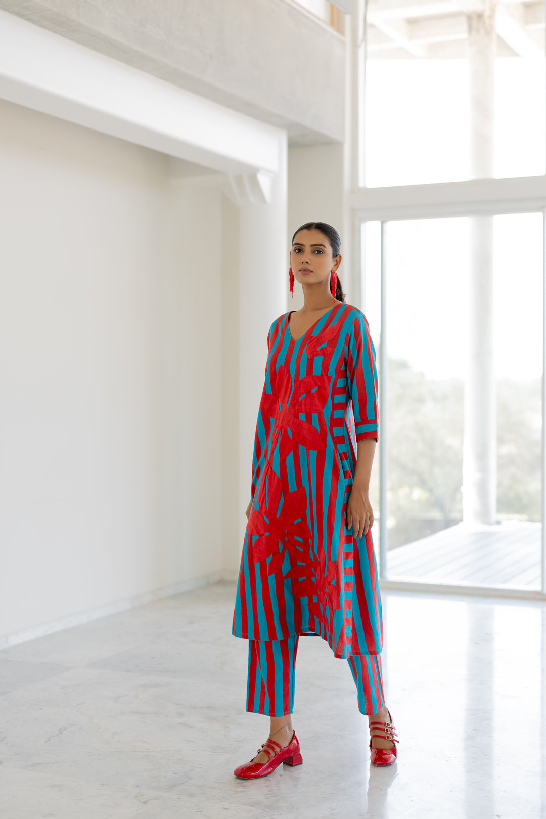 Sky Fire Striped Applique Kurta Set- SS