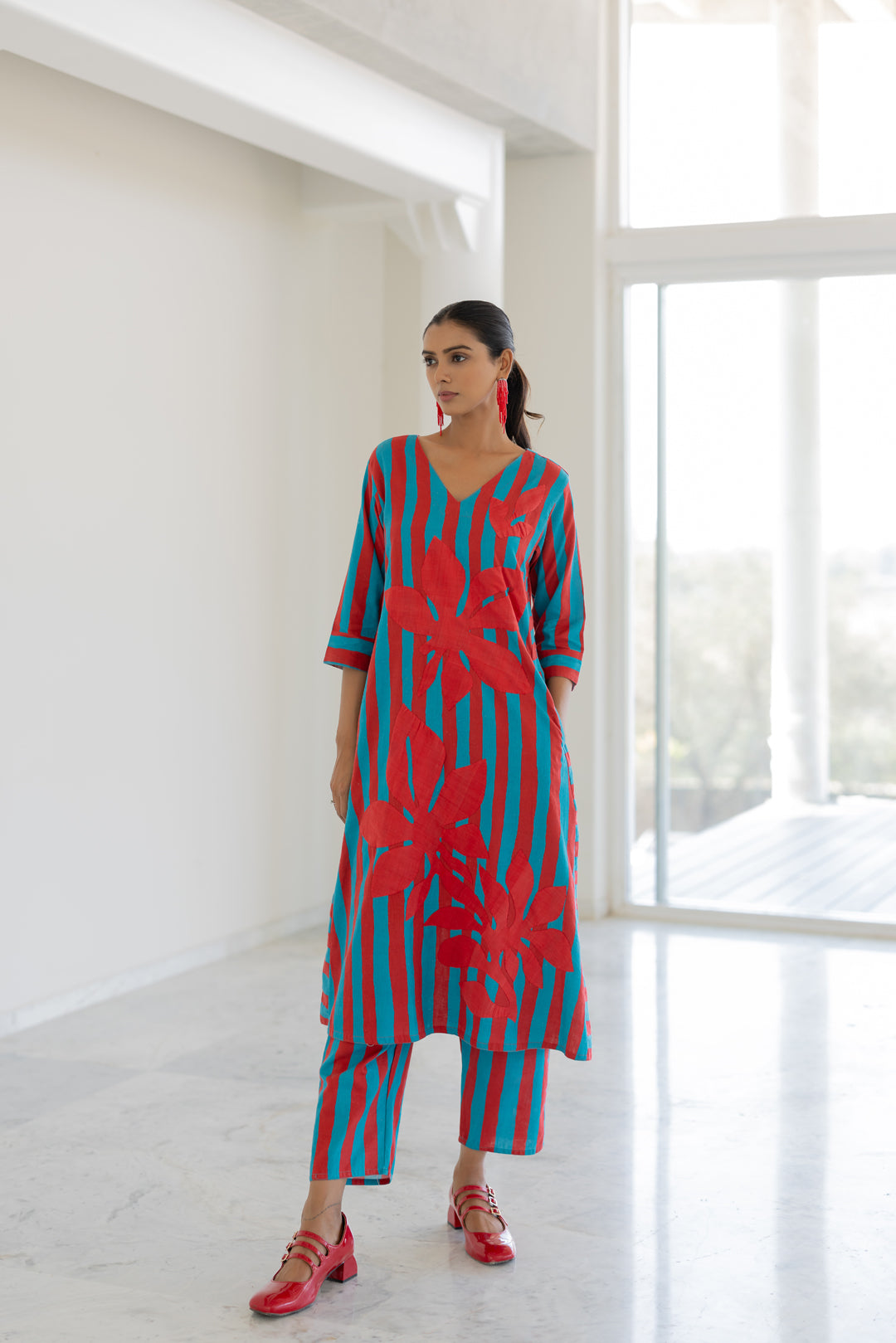 Sky Fire Striped Applique Kurta Set- SS