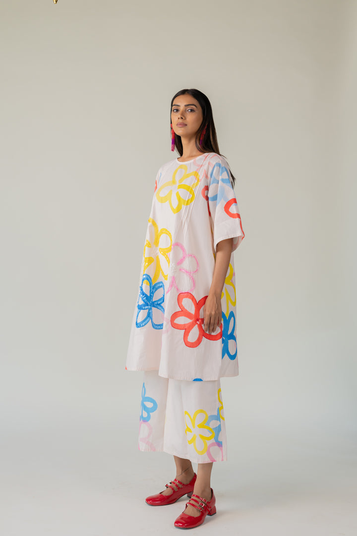Bubble Bloom Embroidered Tunic- SS