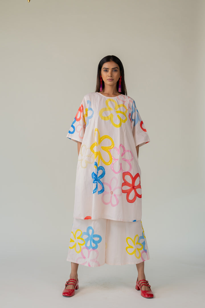 Bubble Bloom Embroidered Co-Ord- SS