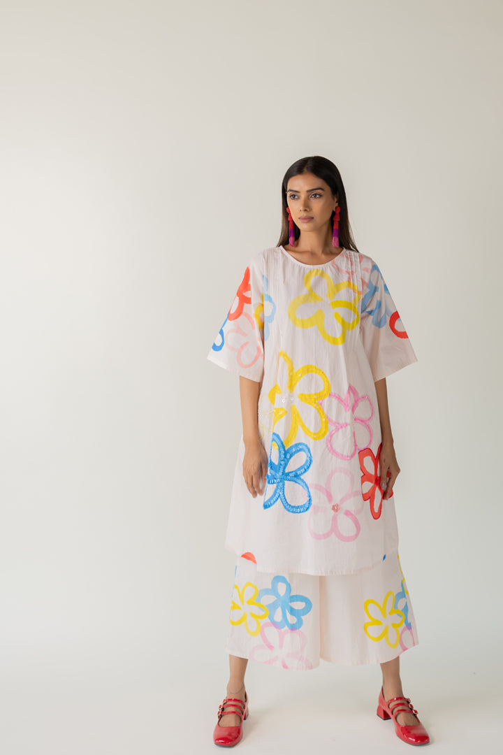 Bubble Bloom Embroidered Tunic- SS