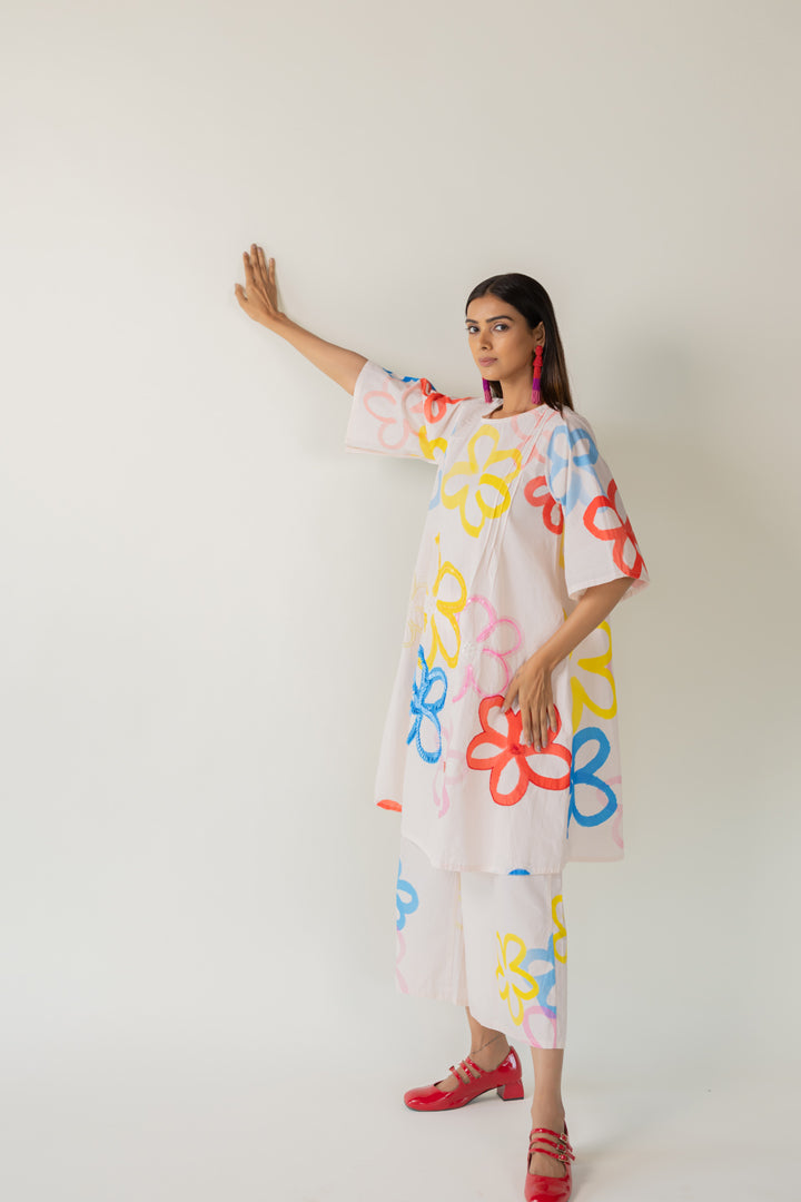 Bubble Bloom Embroidered Tunic- SS