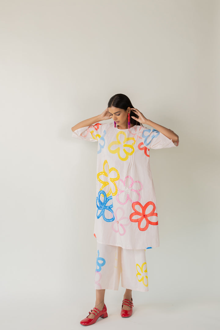 Bubble Bloom Embroidered Tunic- SS