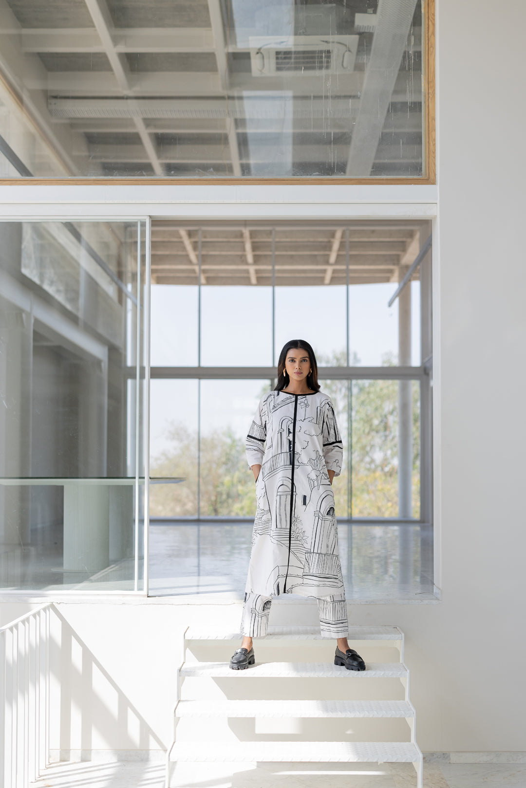 Arches and Avenues Kurta Set- SS