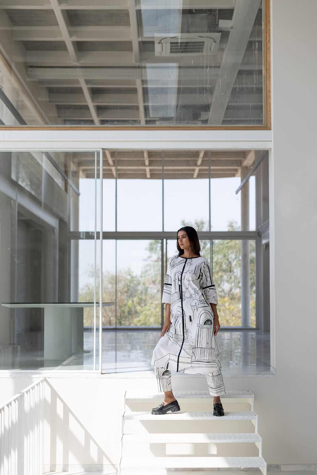 Arches and Avenues Kurta Set- SS