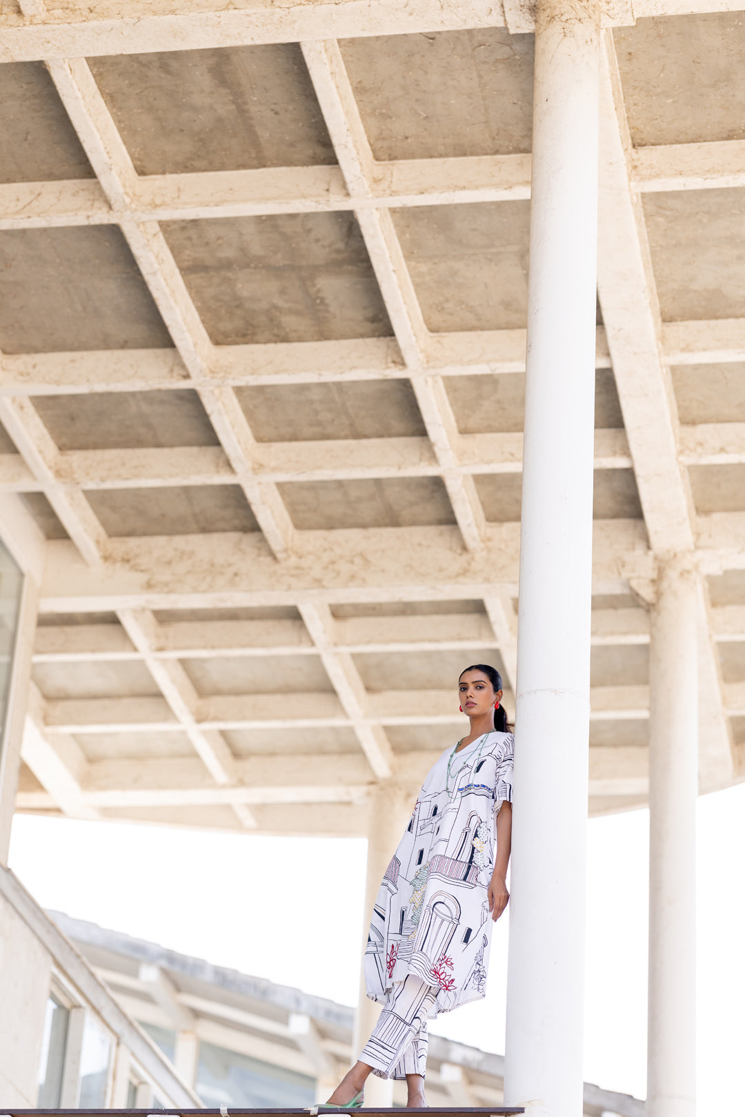 Sunlit Vistas Embroidered Kurta Set- SS