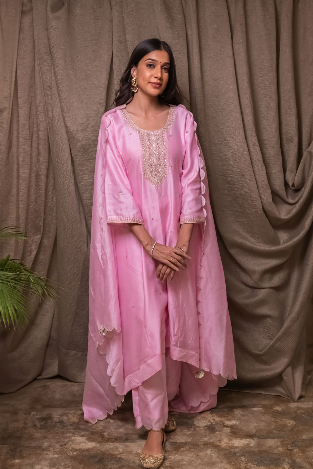 Light Pink Chanderi Golden Embroidered Suit Set