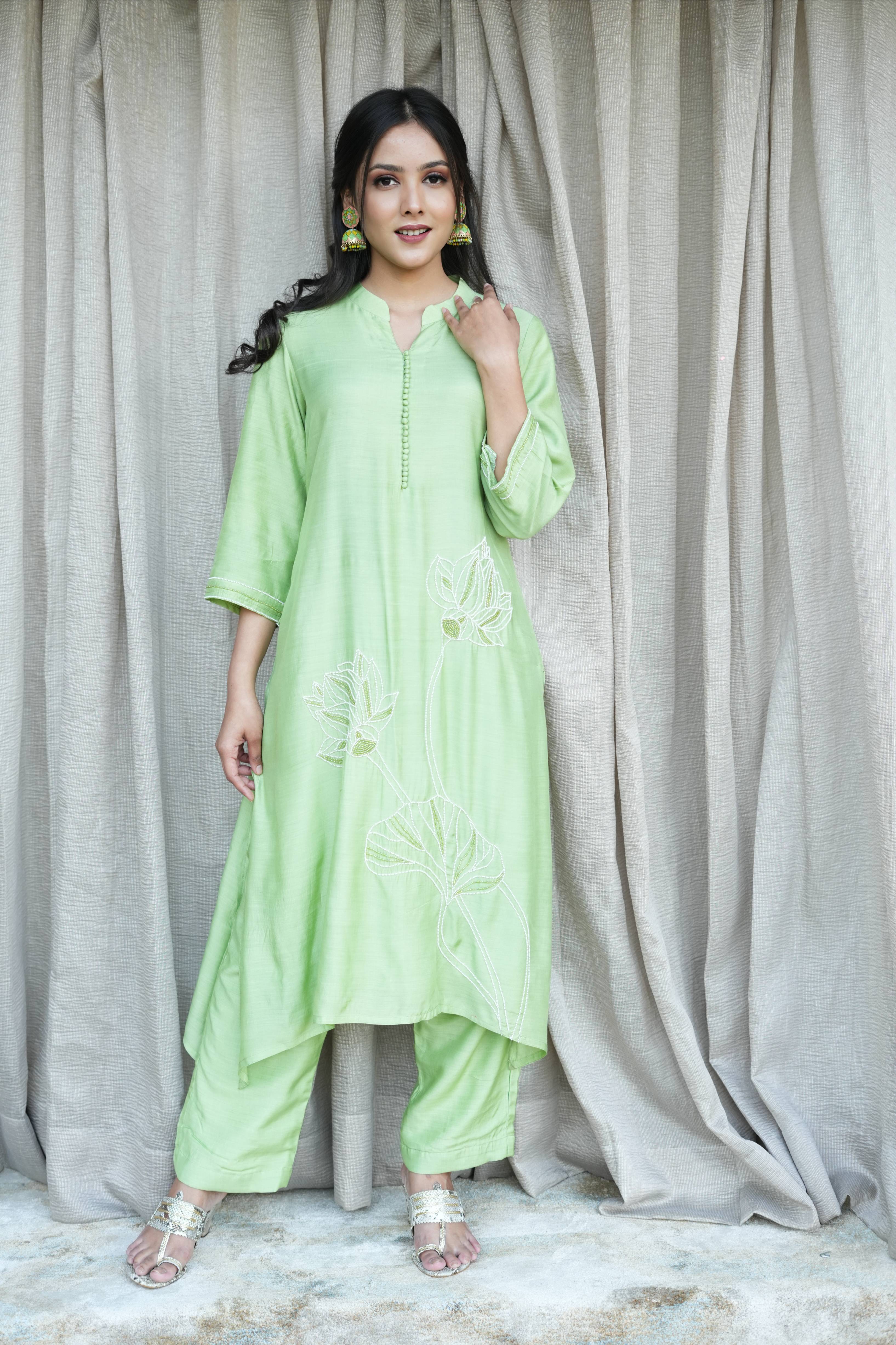 Green Chanderi Silk lotus Beaded Kurta And Pant