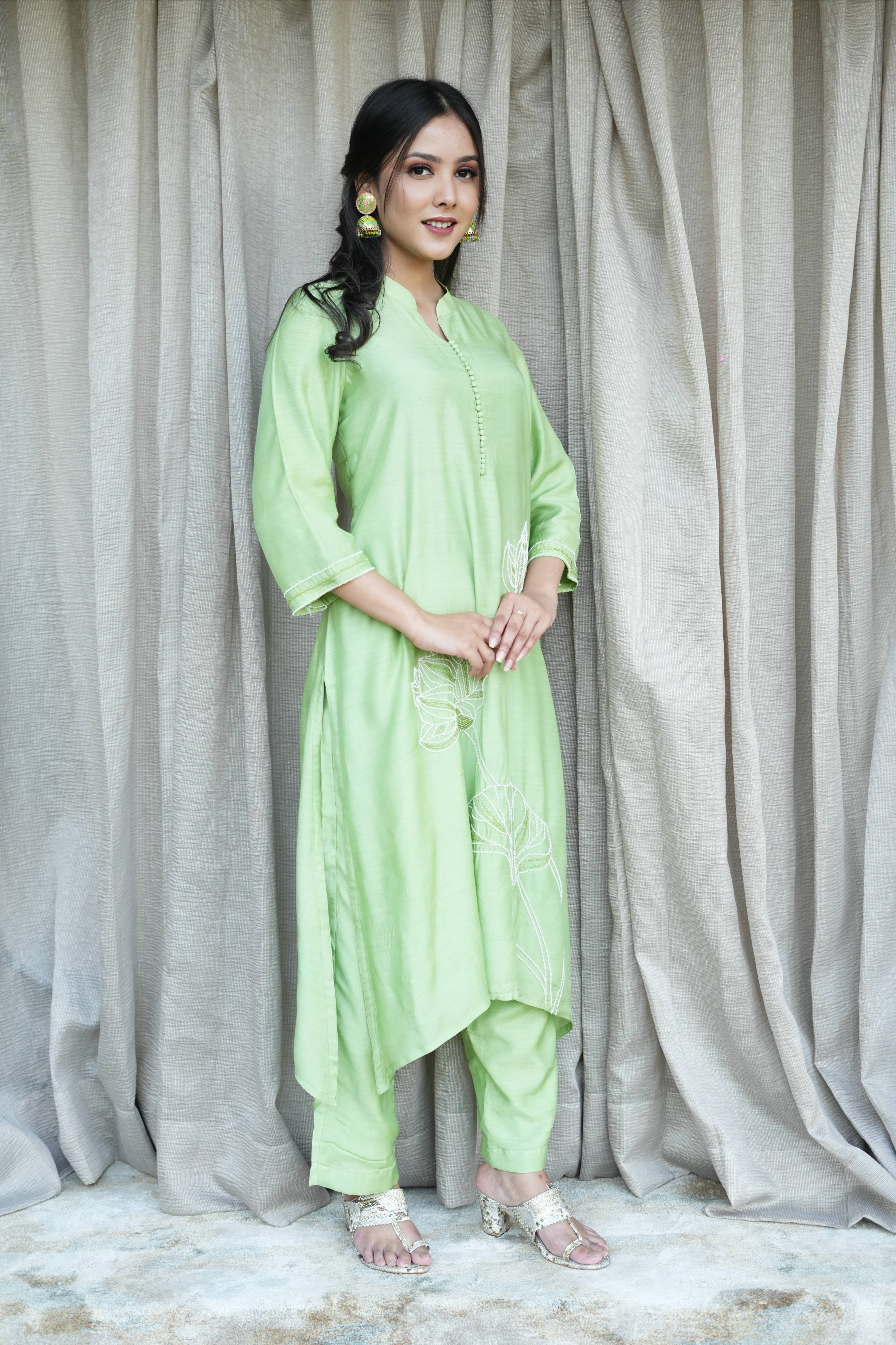 Green Chanderi Silk lotus Beaded Kurta And Pant