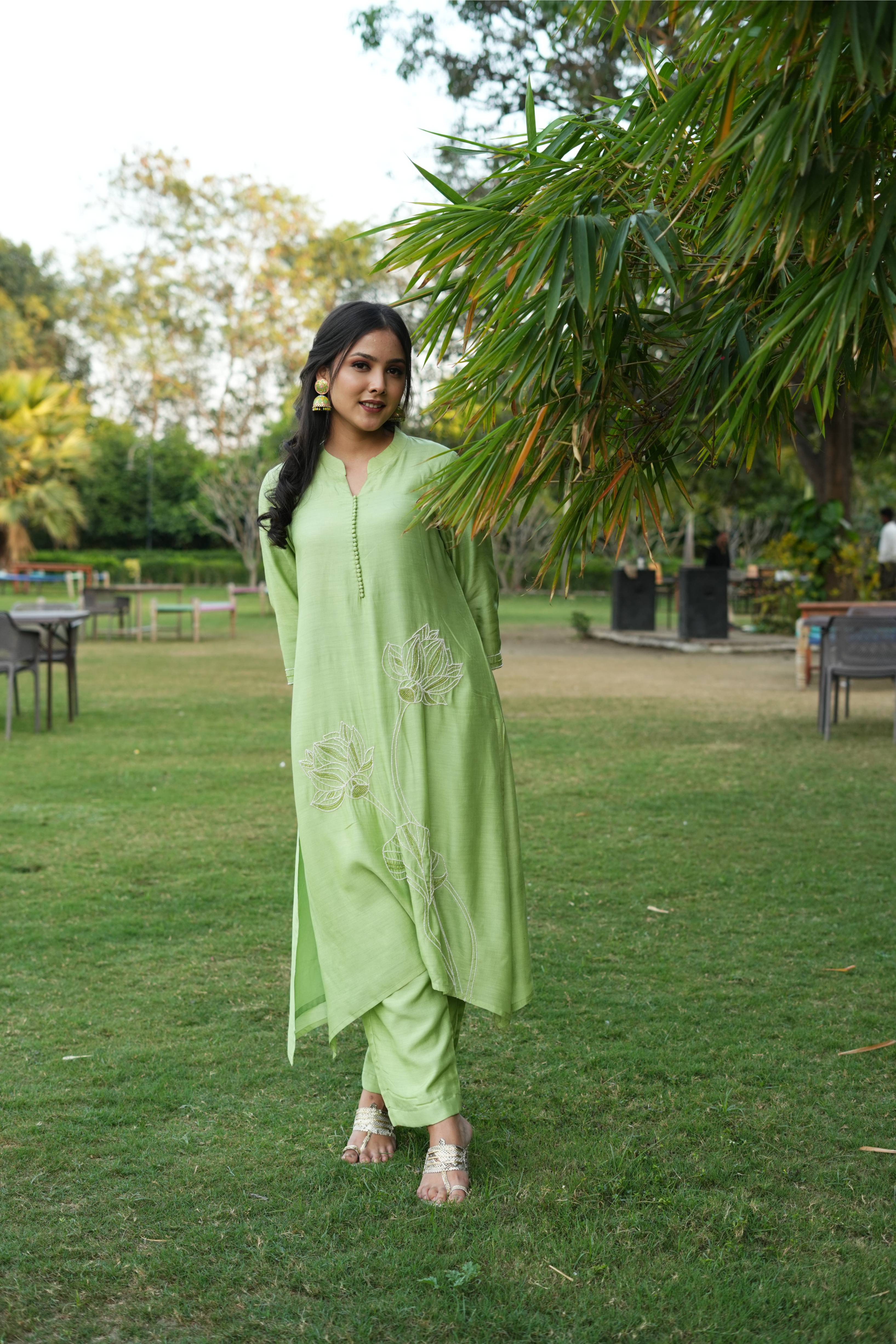 Green Chanderi Silk lotus Beaded Kurta And Pant