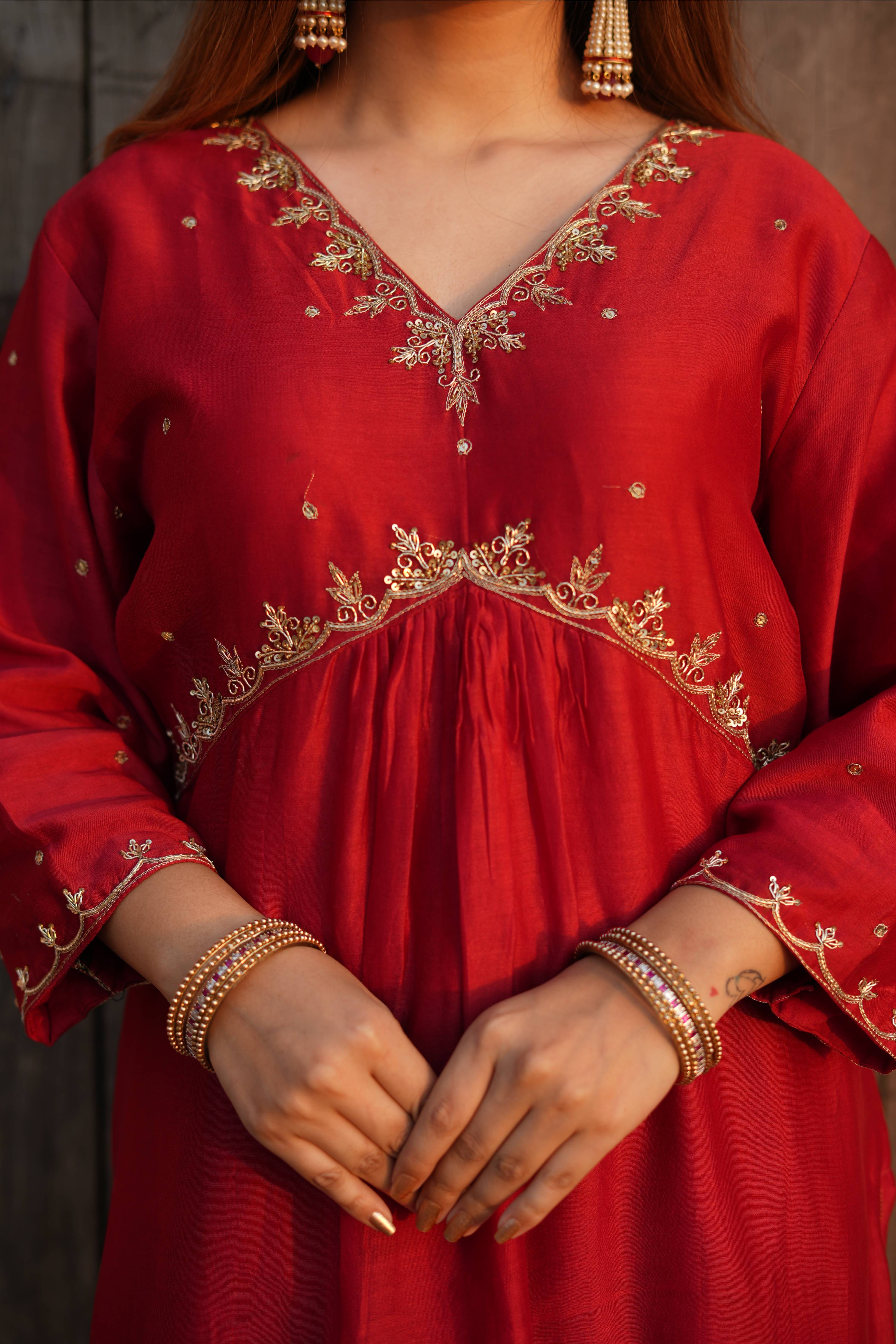 Red Chanderi Golden Embroidered Suit Set