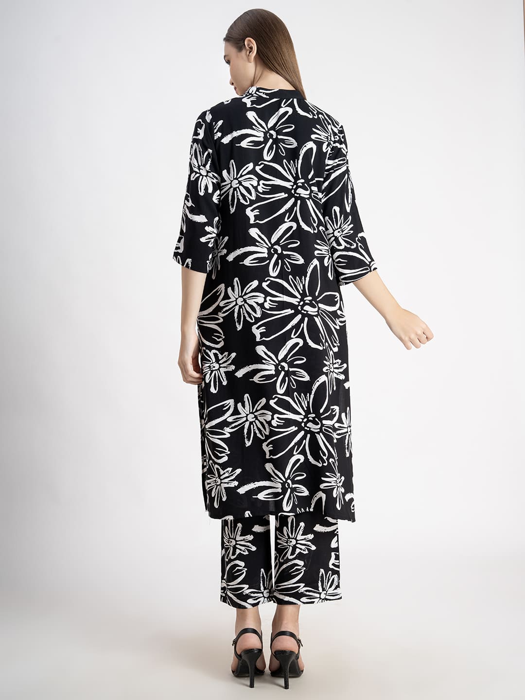 Chic Leaf Print Co-ord Set Black