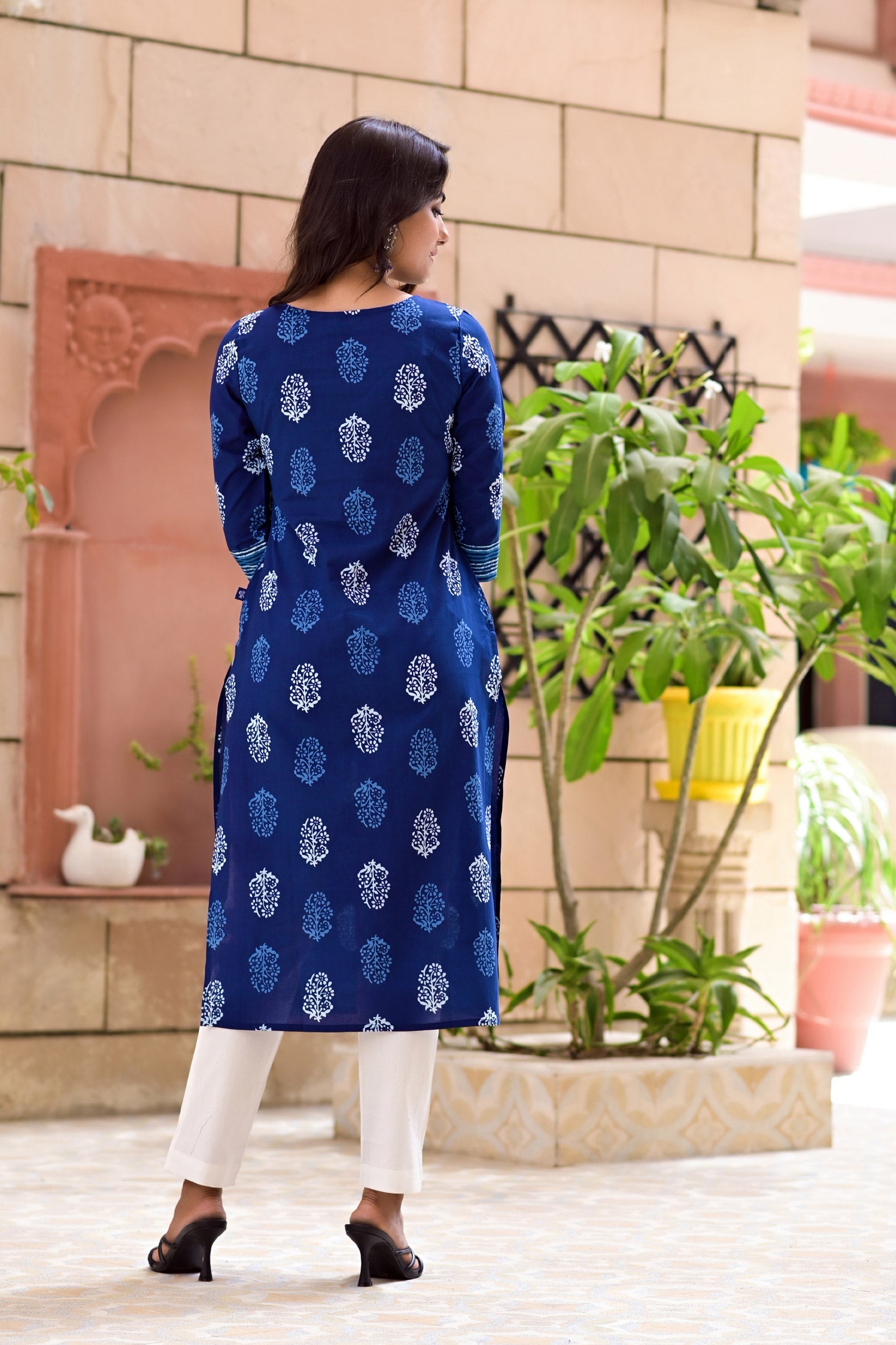 Blue Cotton Block Printed Embroidered Kurta With Pant