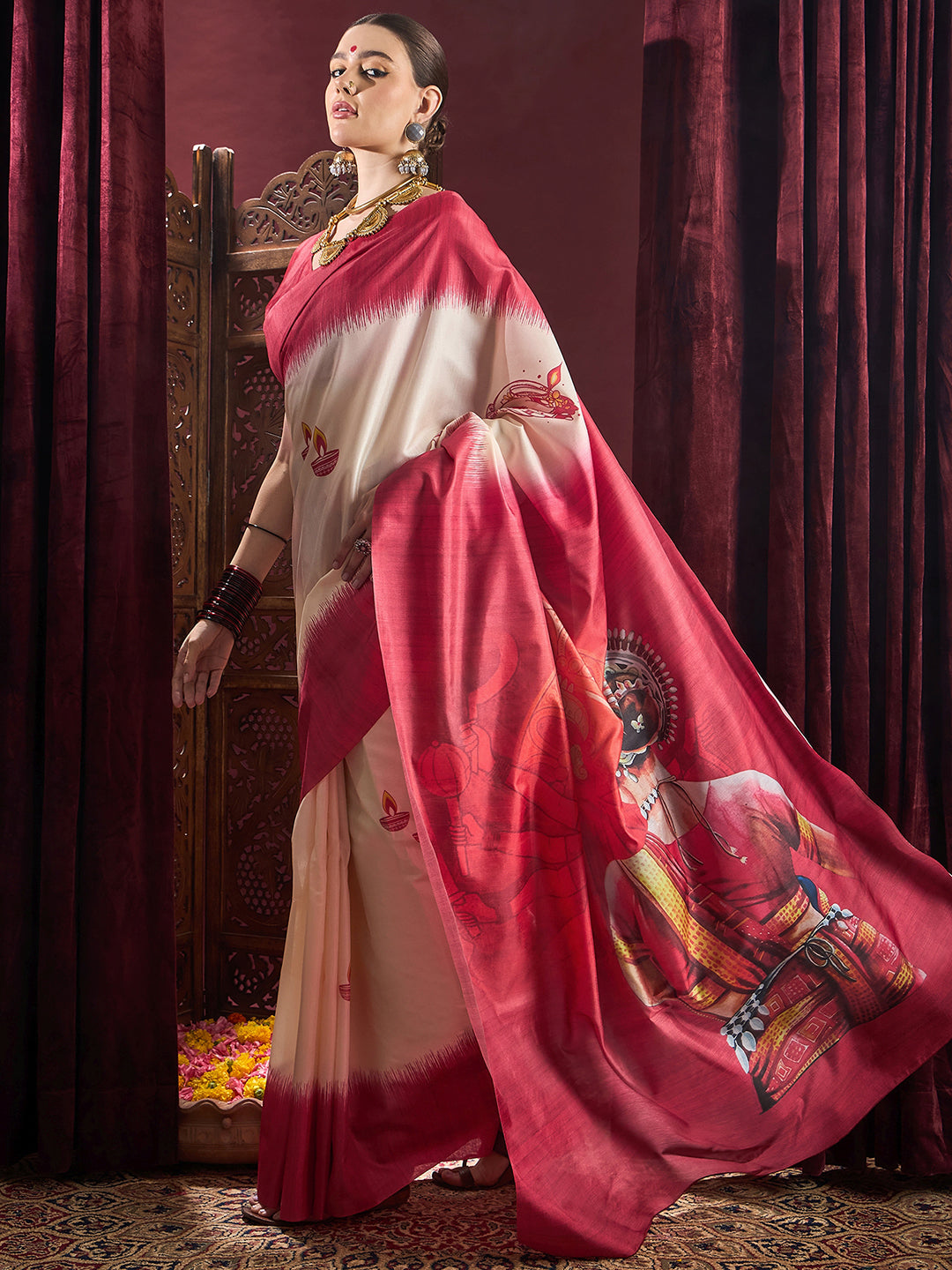 Silk Blend Off White Printed Celebrity Saree With Blouse