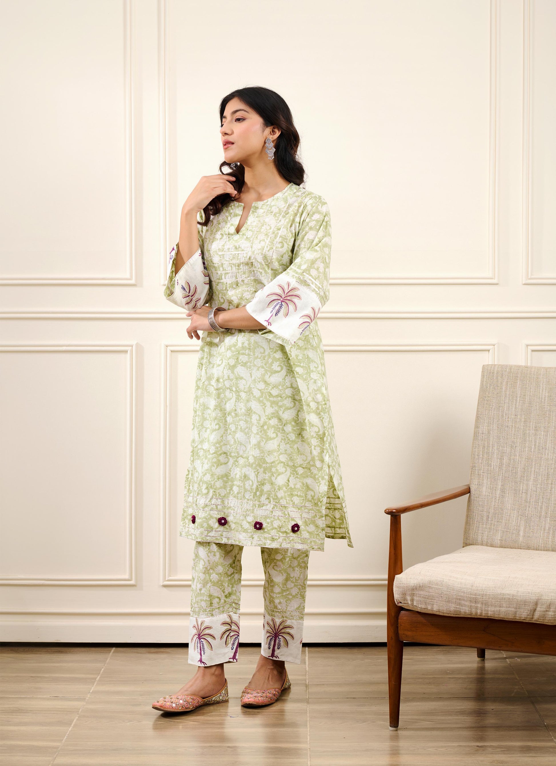 Roohi Green Straight Kurta with pant ( Set of 2)-FL