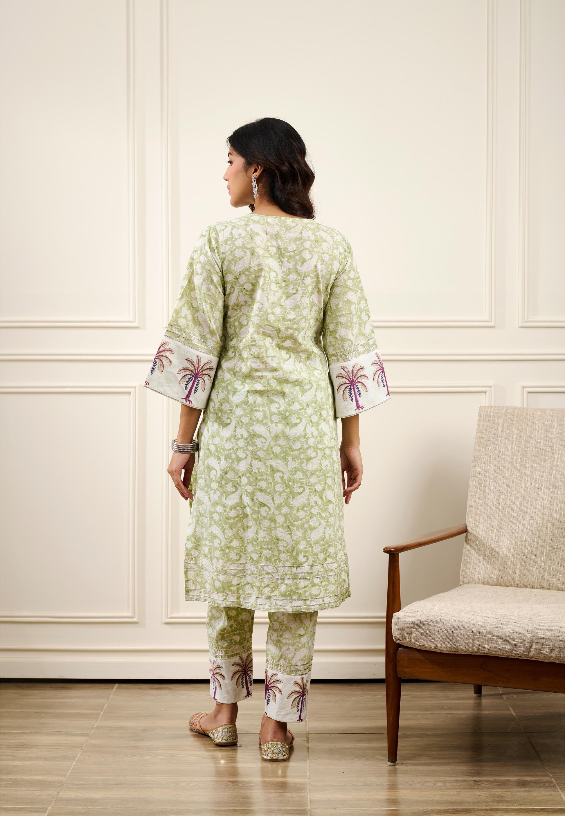 Roohi Green Straight Kurta with pant ( Set of 2)-FL