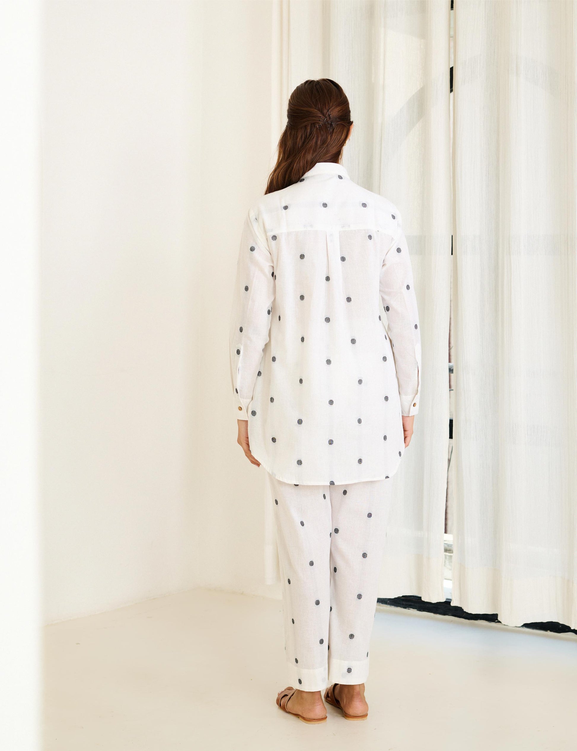 Saadgi White Co-ord Set - Set of 2-FL