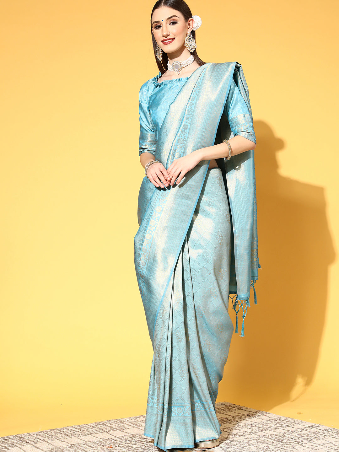 Silk Blend Turquoise Woven Design Handloom Saree With Blouse