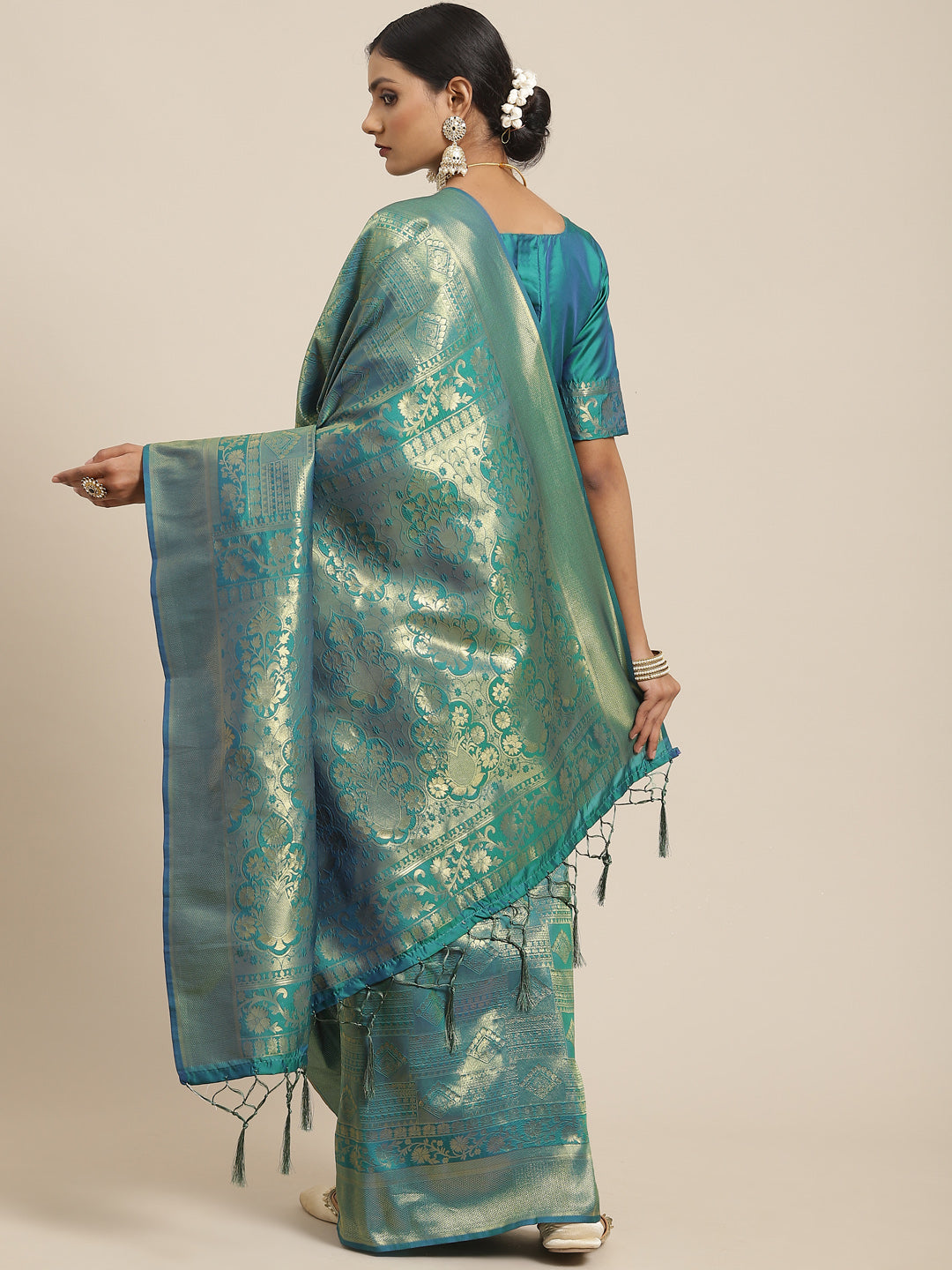 Kanjeevaram Silk Teal green Woven Design Woven saree With Blouse