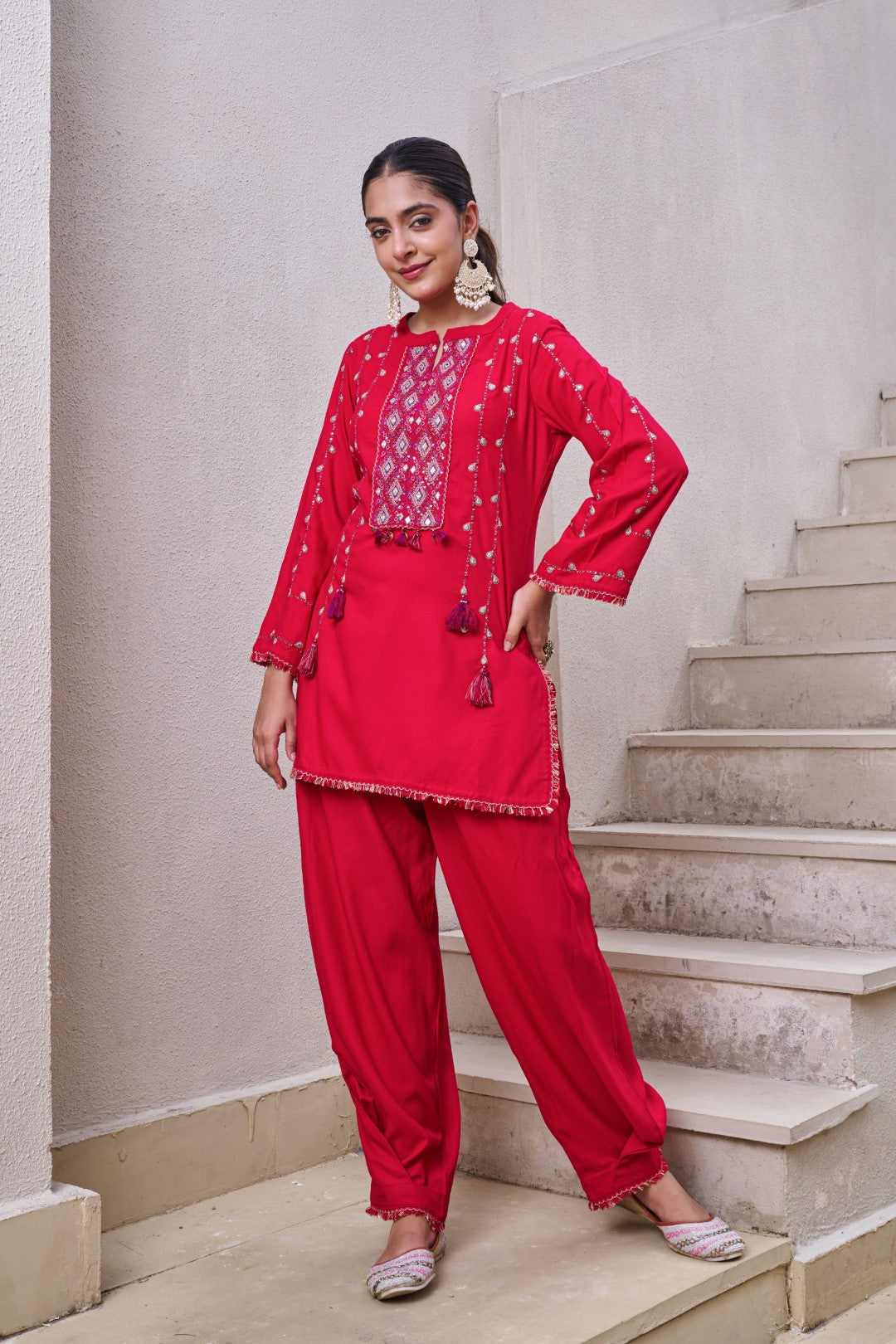 Stravi scarlet embroidery co-ord set