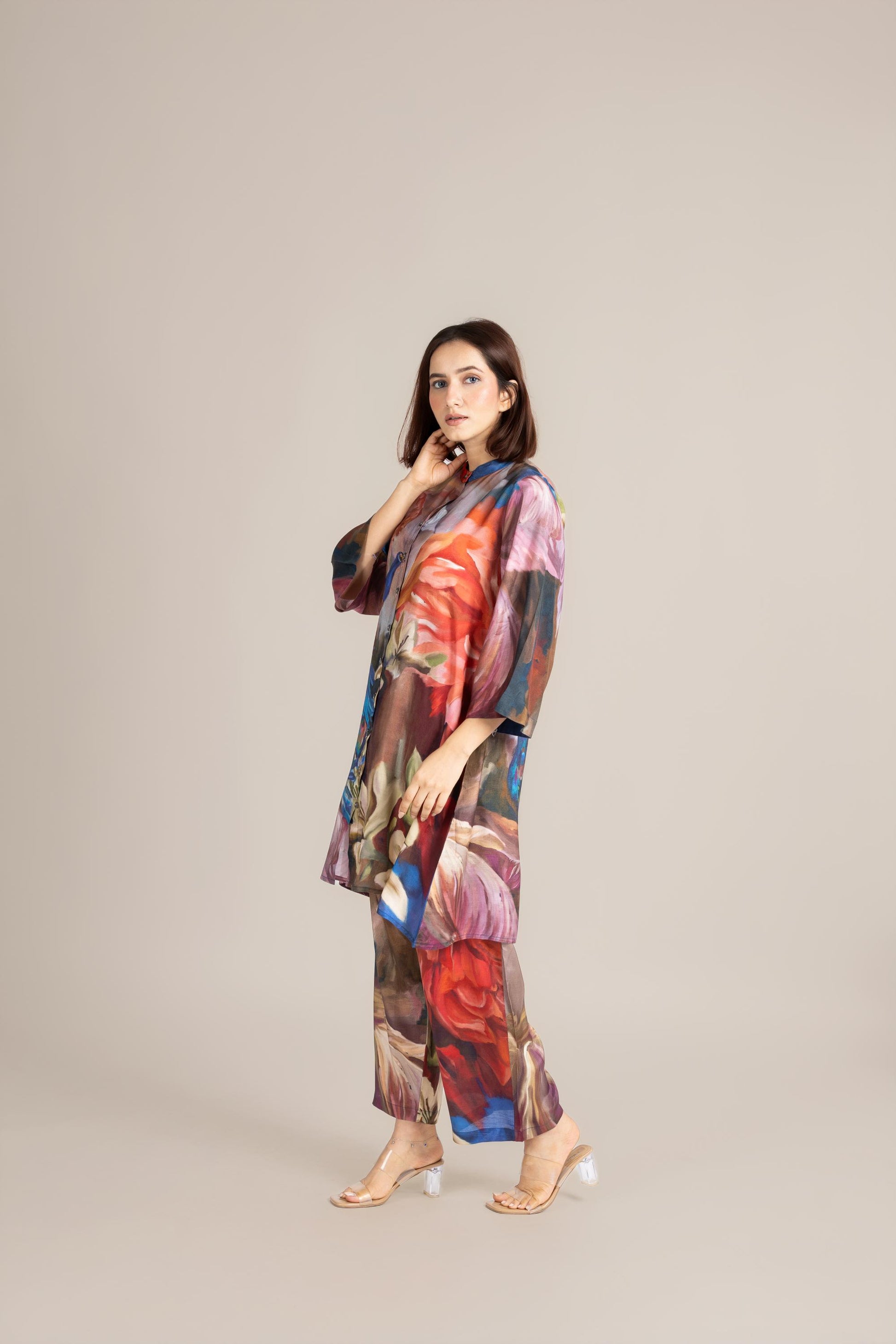 Feathered grace crane set