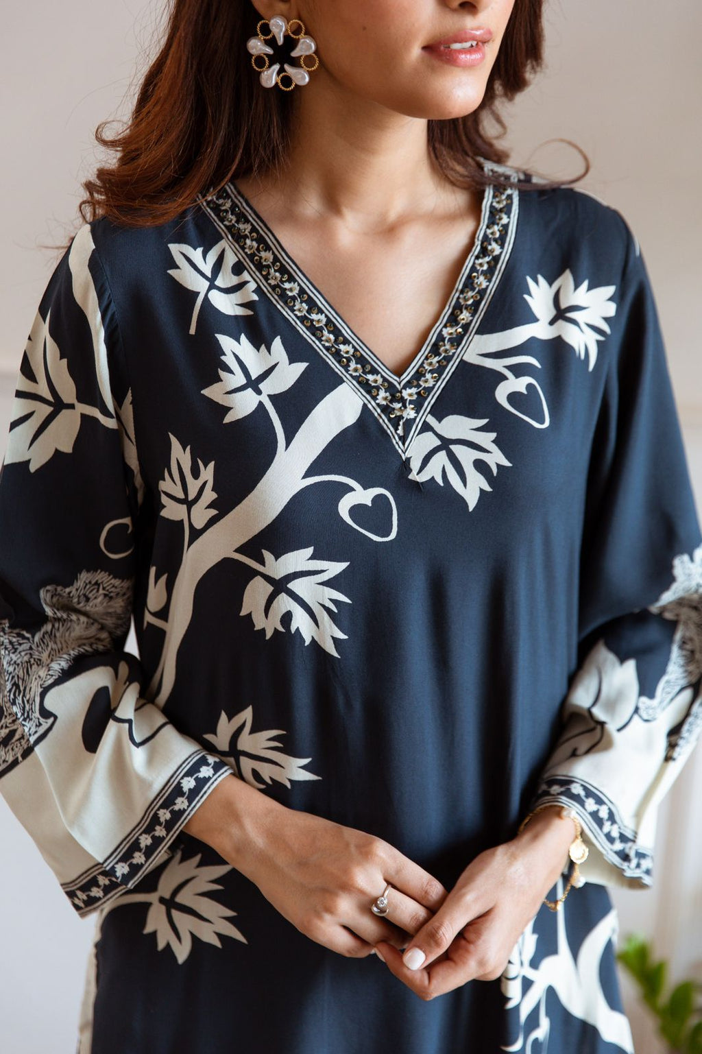 JAGDEEP AZURE PRINTED KURTA PANT SET- AL
