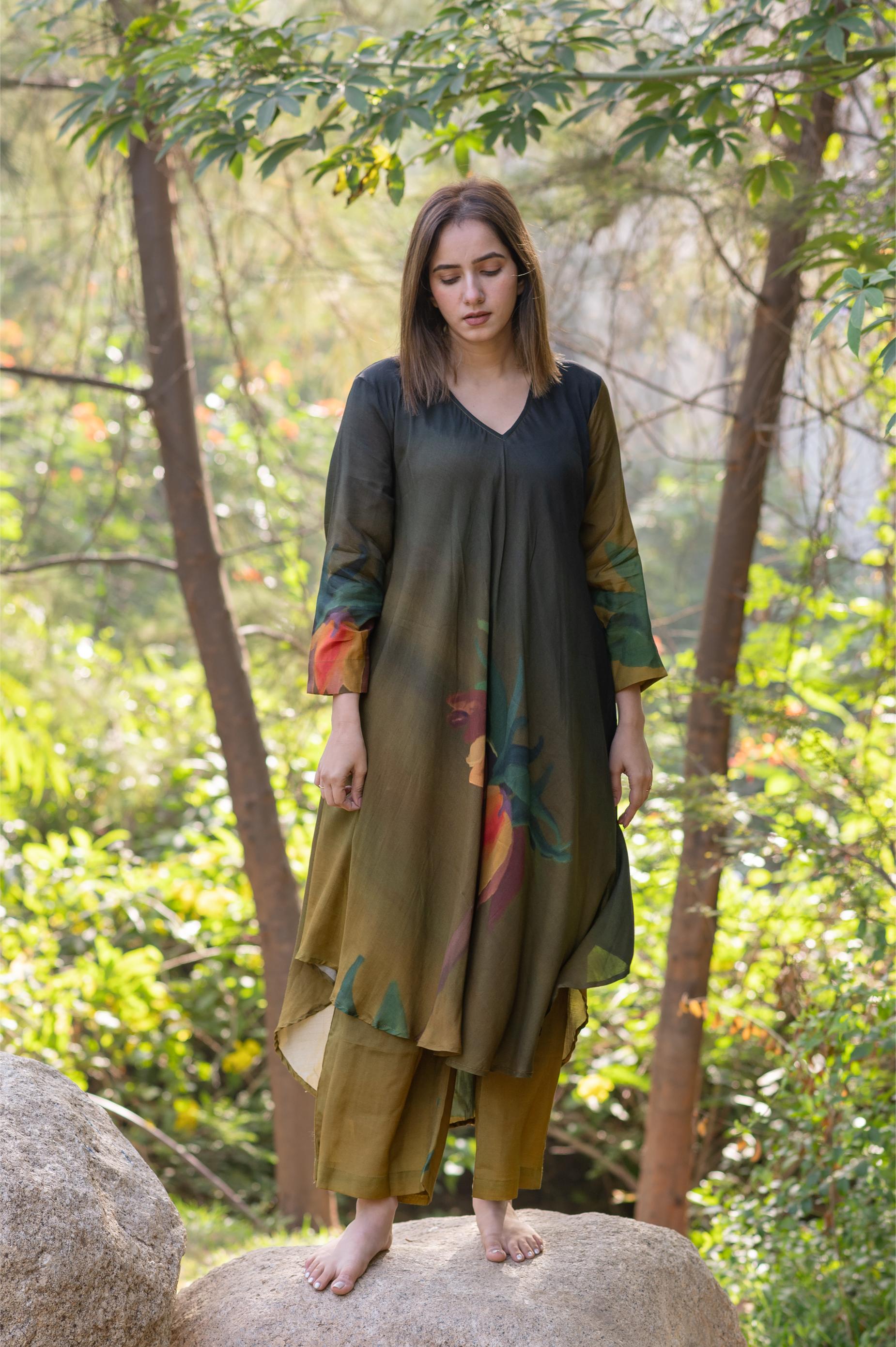 GOLDEN HOUR KURTA SET -SET OF 2