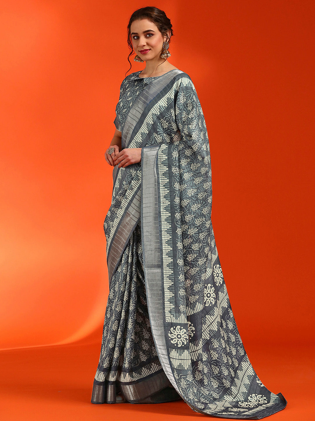 Cotton Silk Grey Printed Designer Saree With Blouse