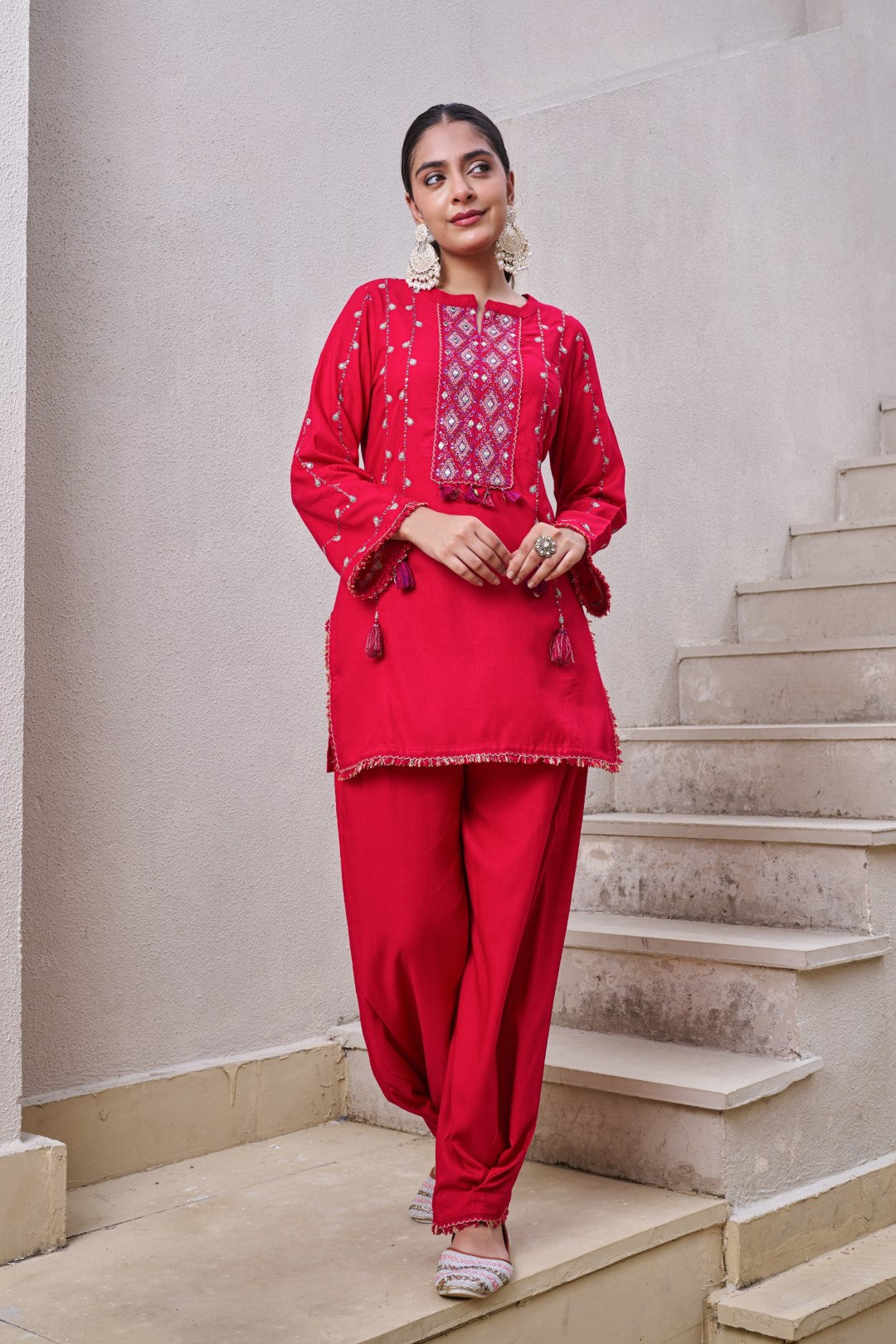 Stravi scarlet embroidery co-ord set