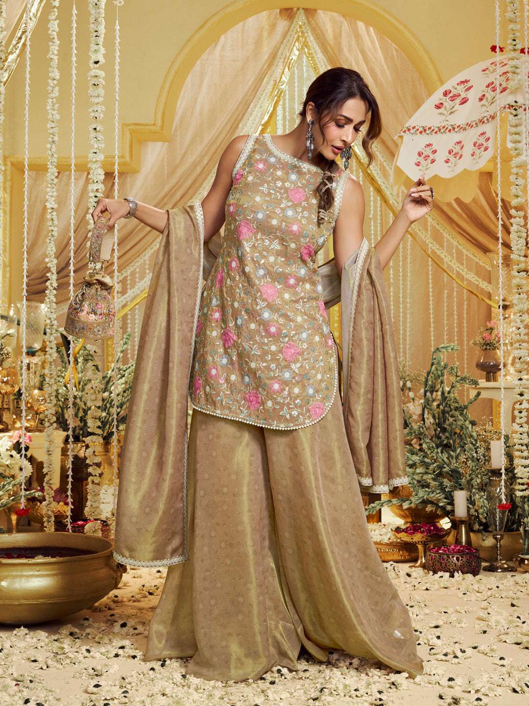 Women Floral Embroidered Regular Thread Work Kurta with Palazzos & With Dupatta