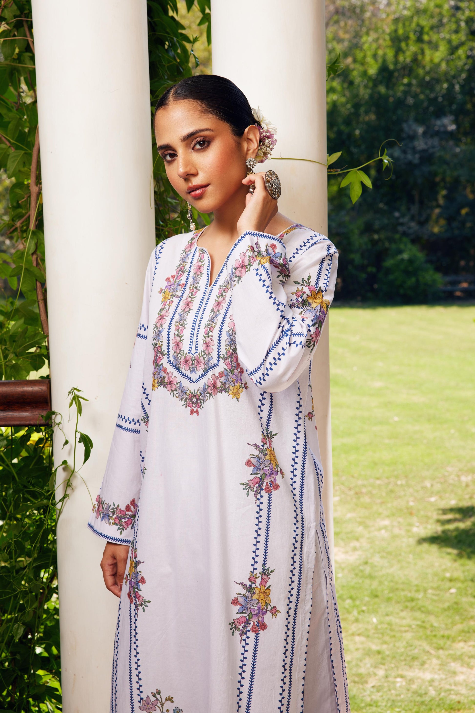 Gulzaar White Checked Kurta Set of 3