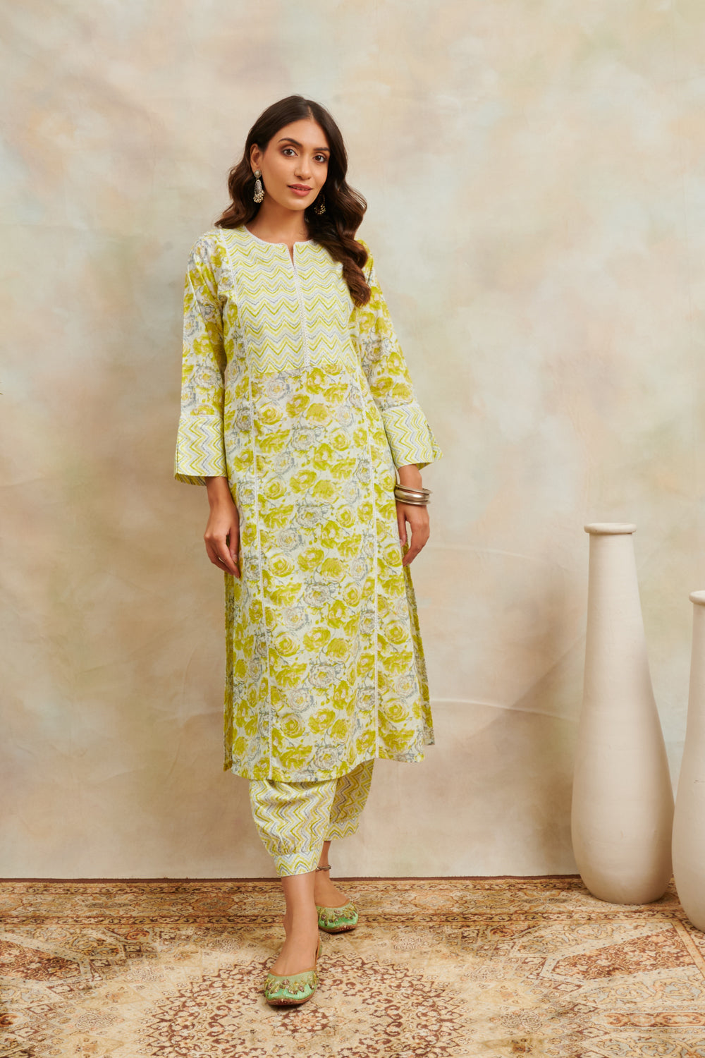 Lemon Yellow Printed Straight Kurta