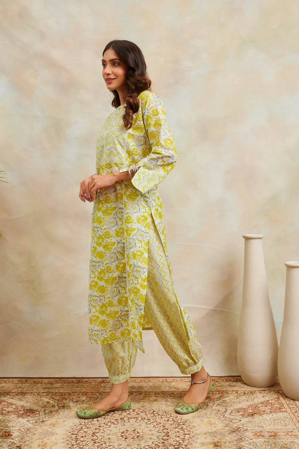 Lemon Yellow Printed Straight Kurta