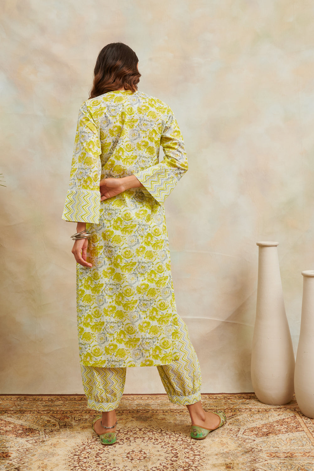 Lemon Yellow Printed Straight Kurta