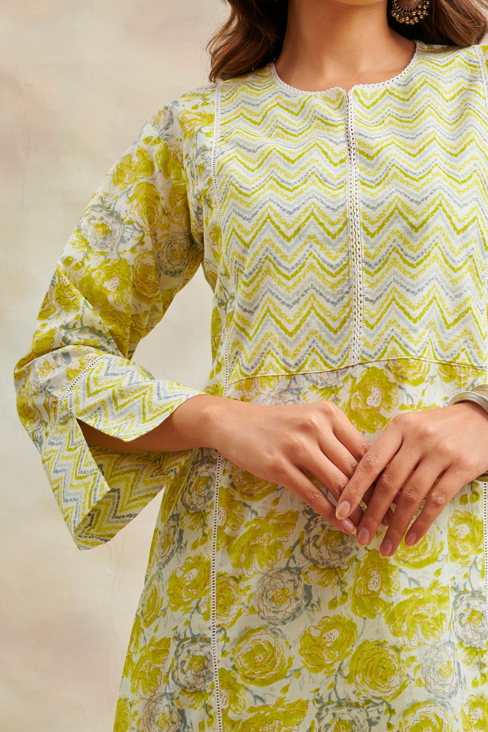 Lemon Yellow Printed Straight Kurta