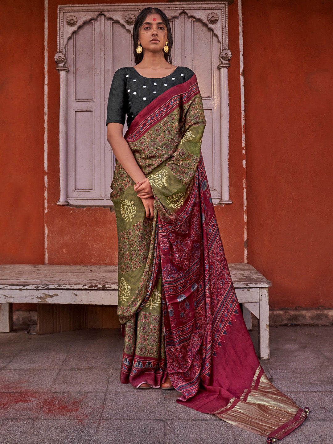 Viscose Silk Olive Printed Celebrity Saree With Blouse