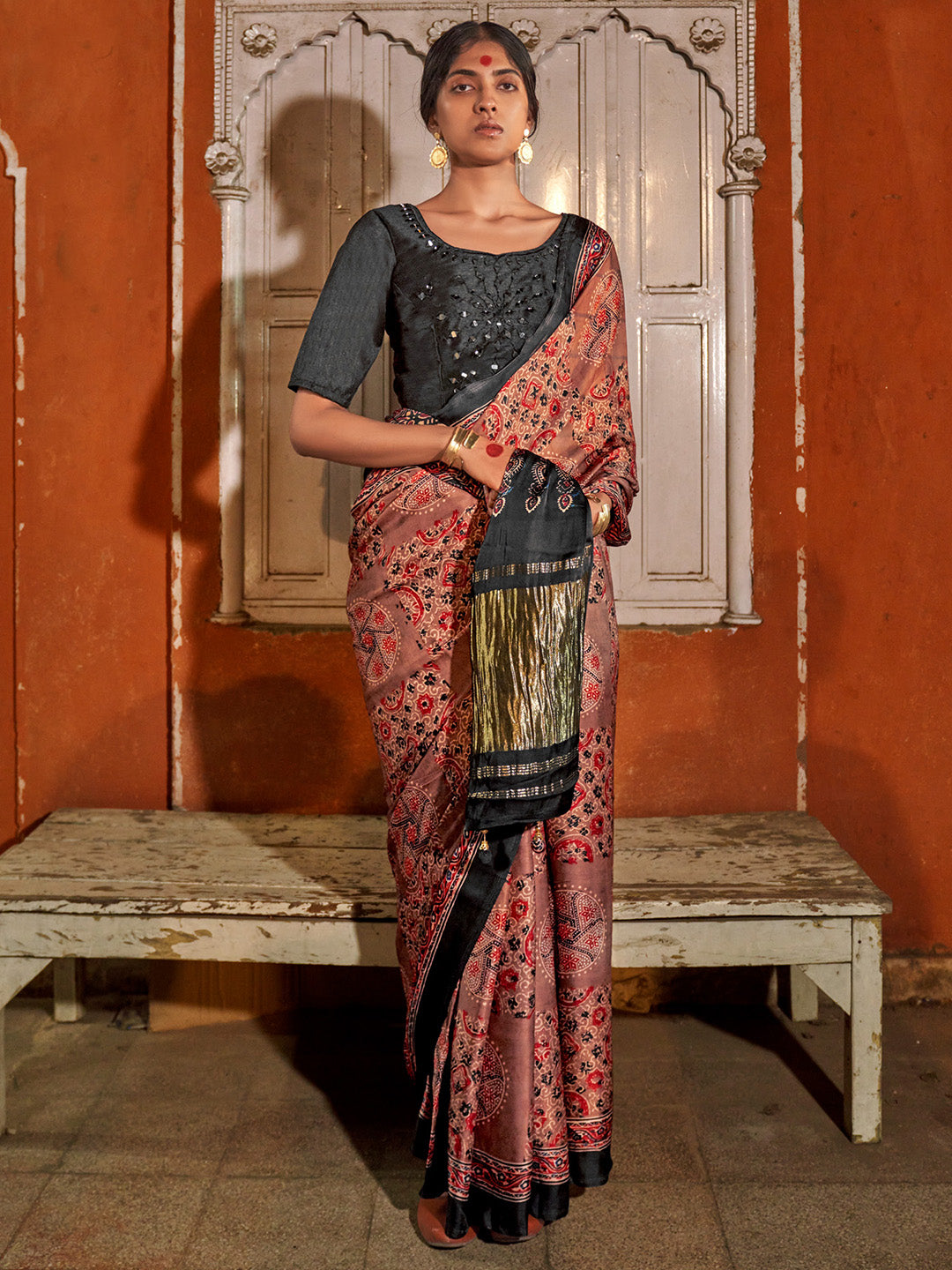 Viscose Silk Brown Printed Celebrity Saree With Blouse