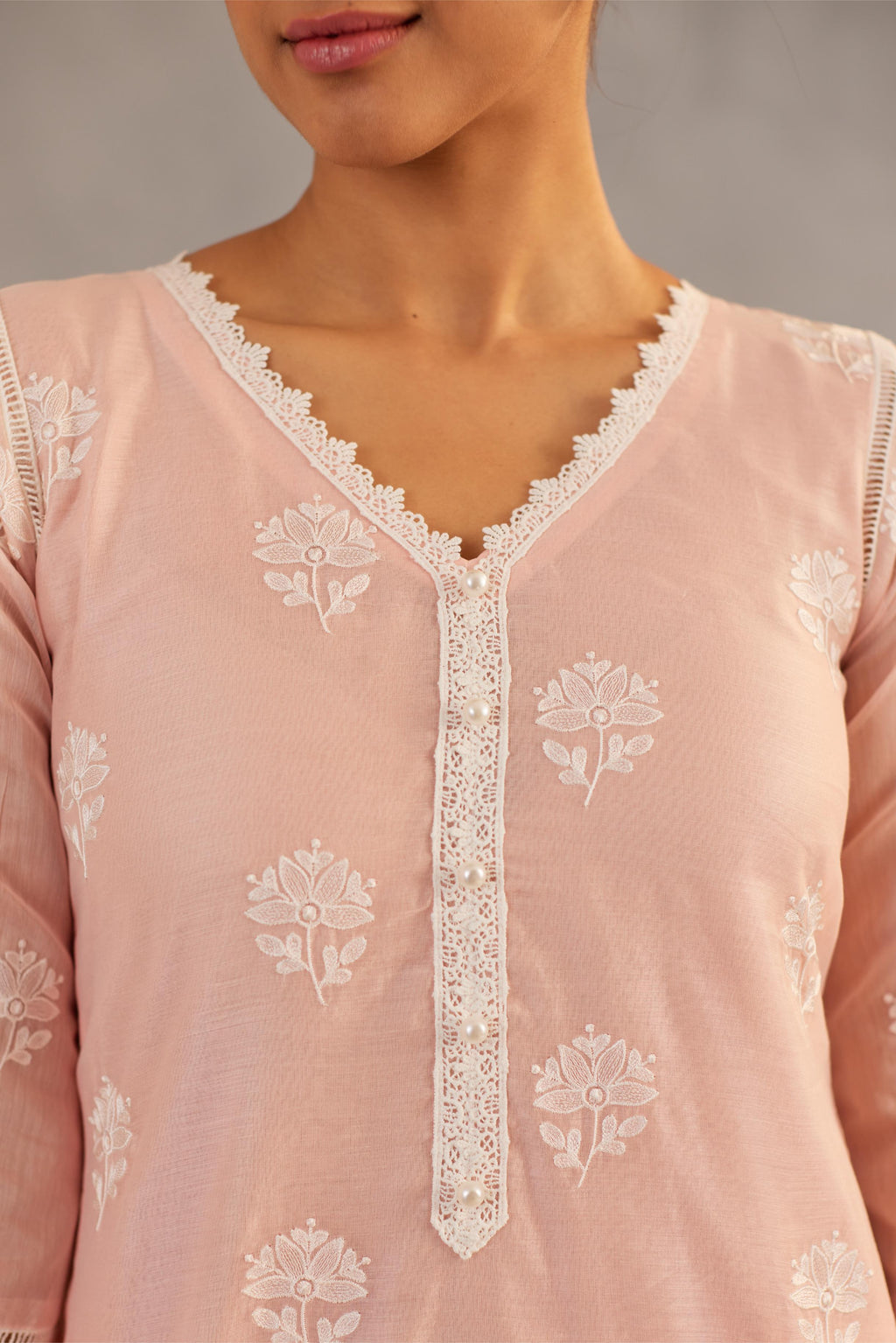 Gulmohar - Peach Embroidered Suit Set.- NV