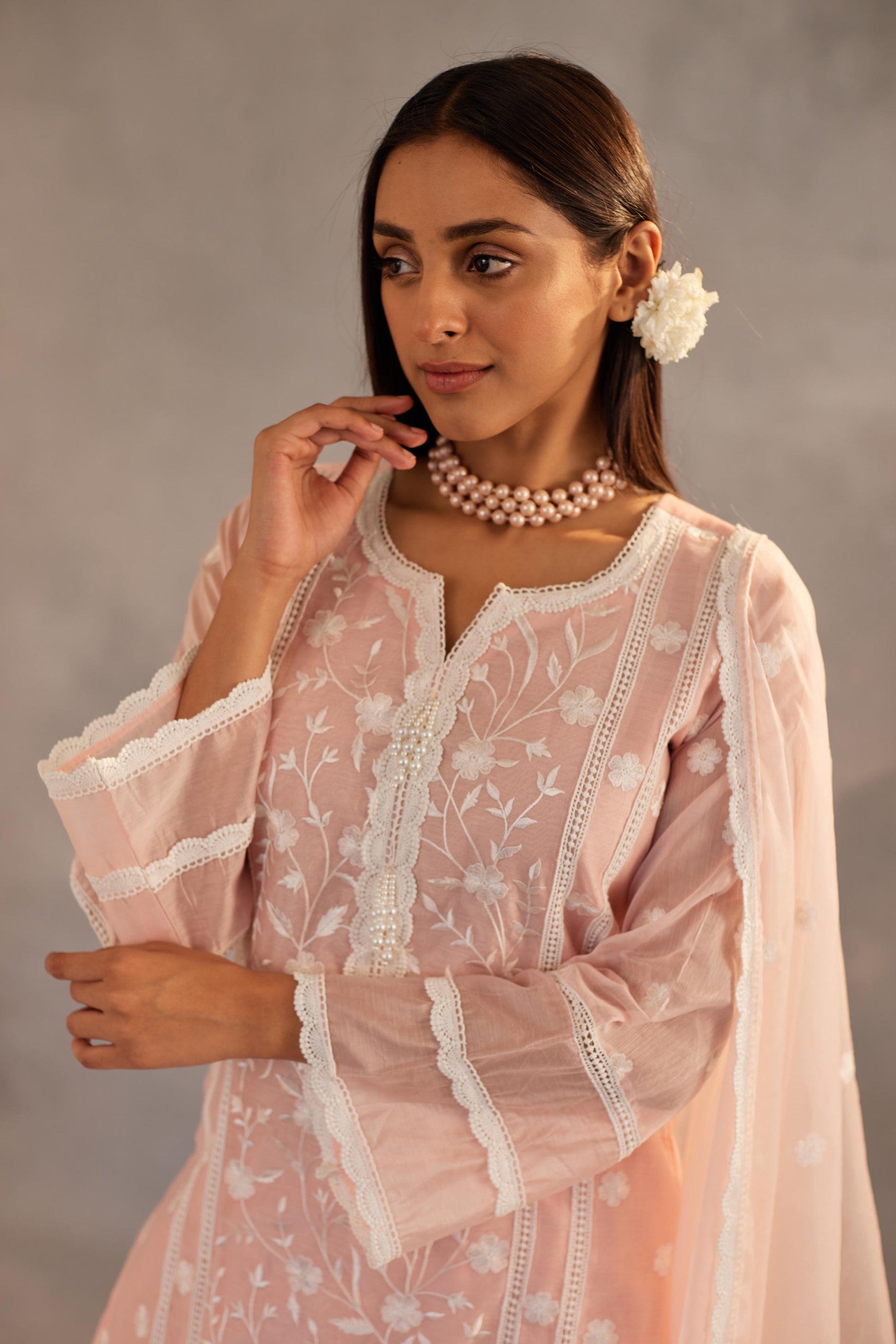 Gulbagh - Peach Embroidered Suit Set.- NV