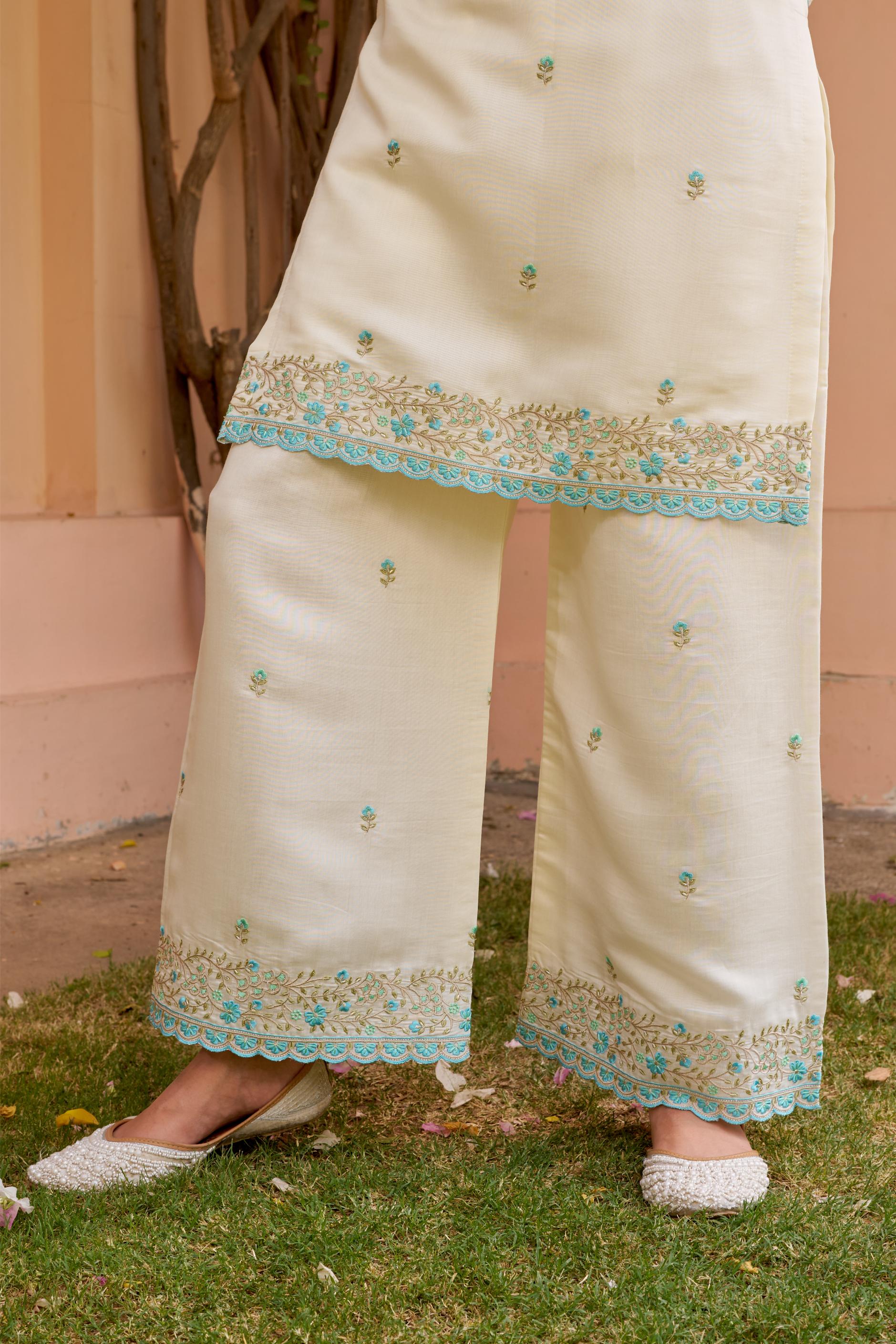 Banafsha - Ivory White Chanderi Embroidered Suit Set.- NV
