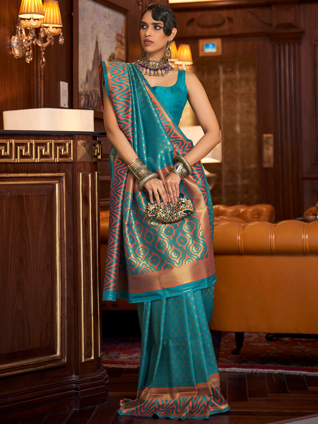 Silk Blend Turquoise Woven Design Handloom Saree With Blouse