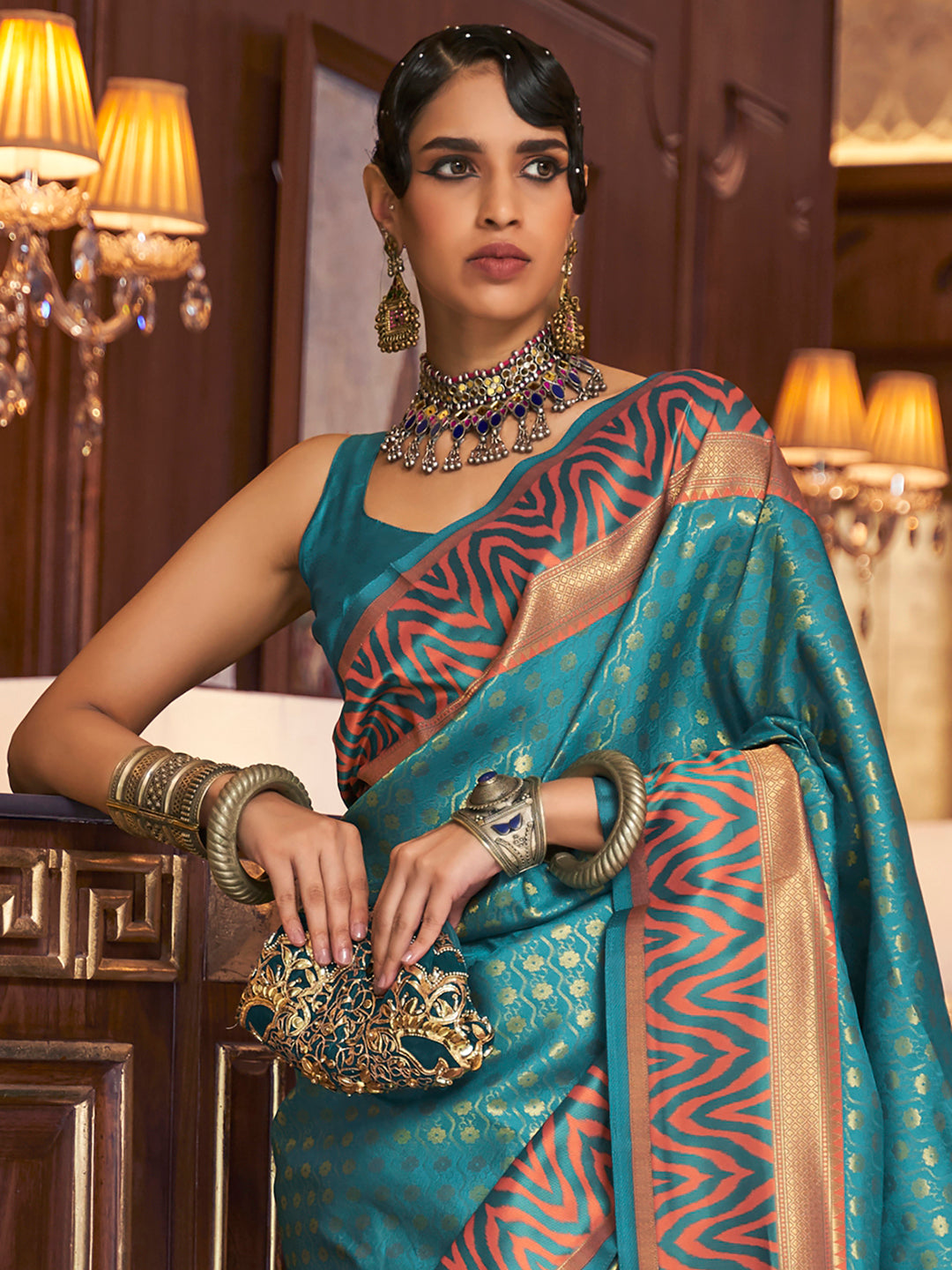 Silk Blend Turquoise Woven Design Handloom Saree With Blouse