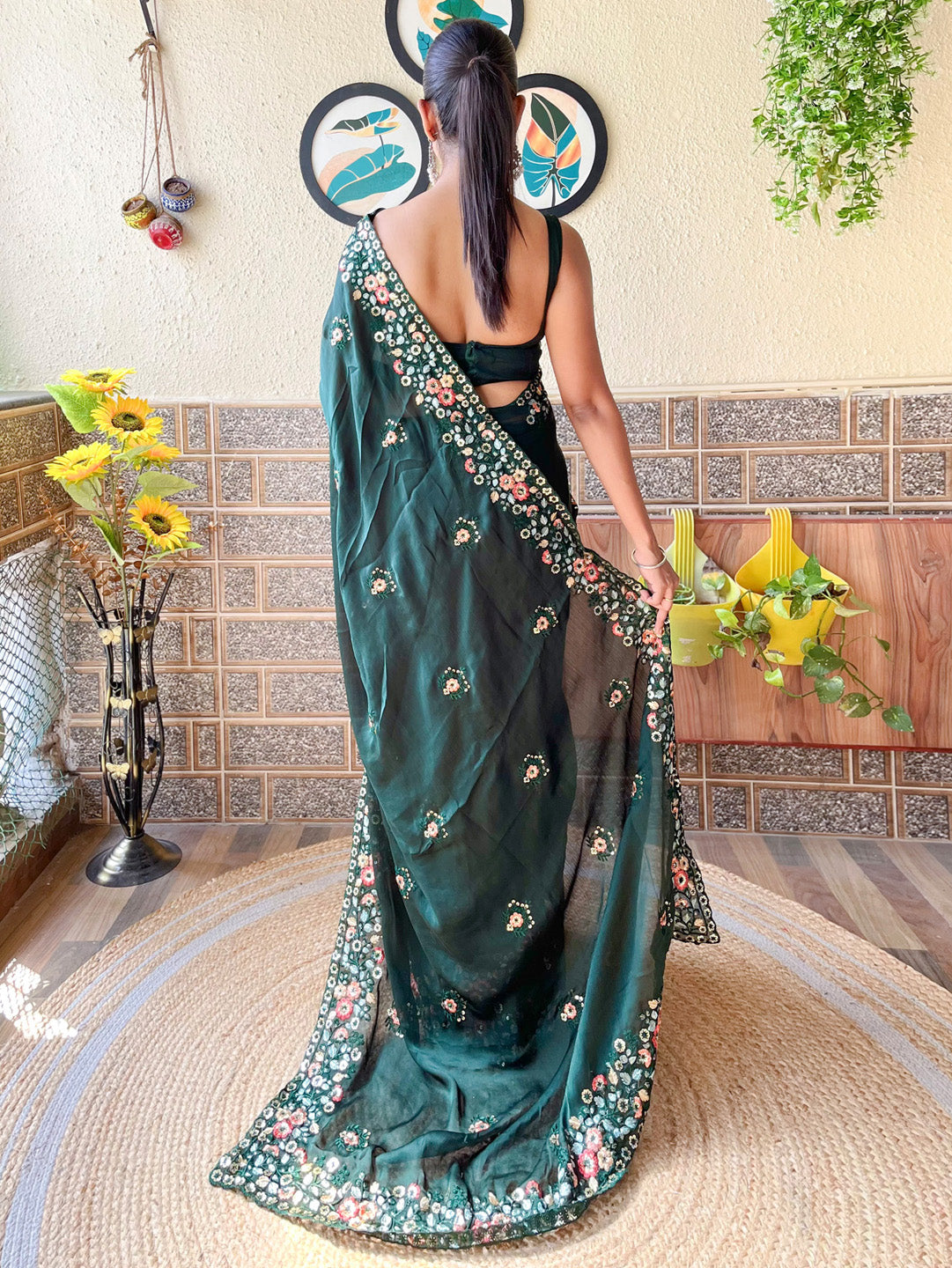 Chiffon Green Embellished Designer Saree With Blouse