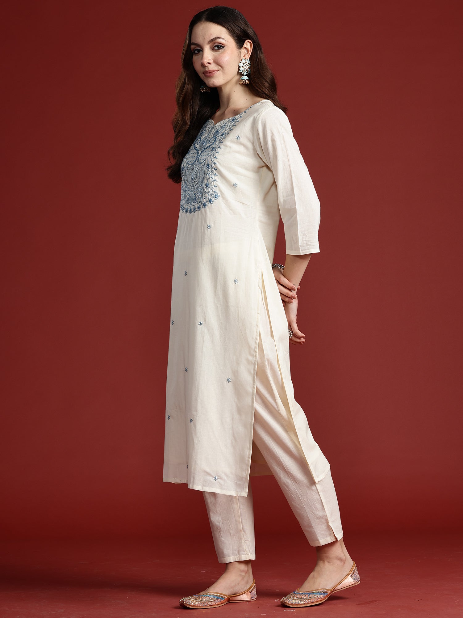 Indo Era Off White Embroidered Straight Kurta Trousers With Dupatta Set- IE