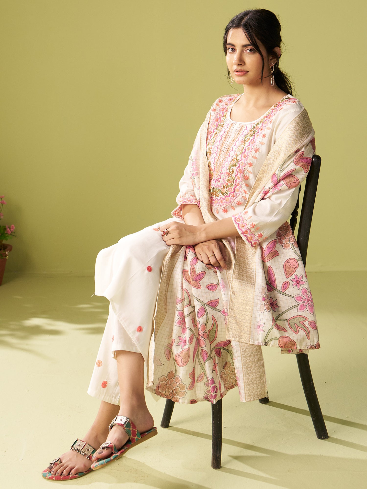 Indo Era Off White Embroidered Straight Kurta Trousers With Dupatta Set- IE