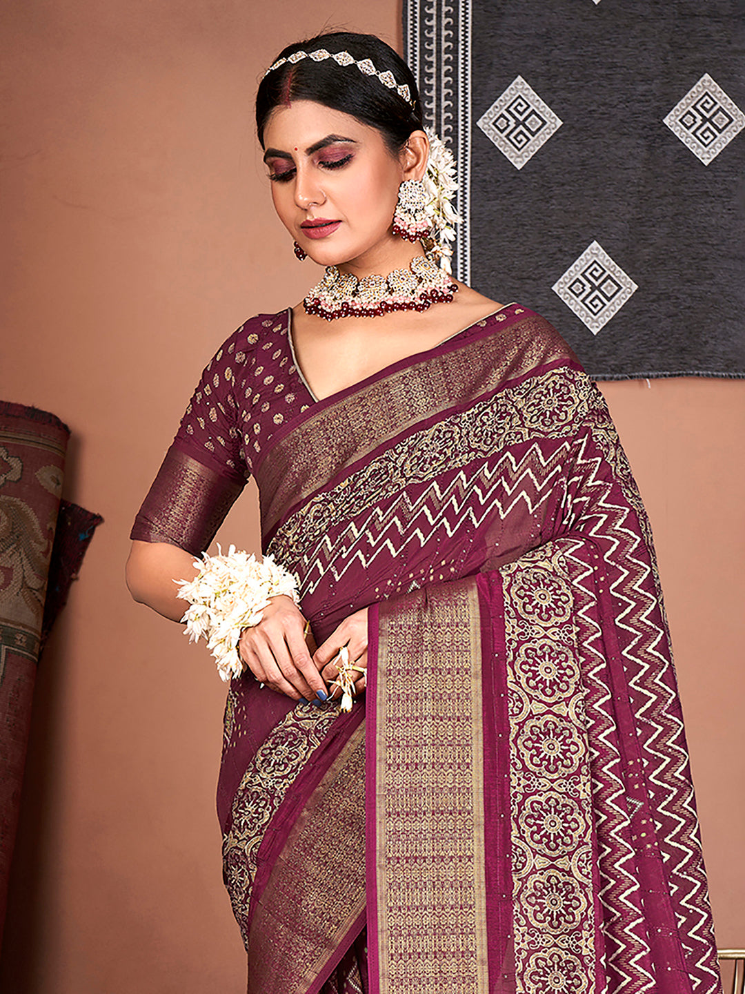 Silk Blend Magenta Embroidered Designer Saree With Blouse