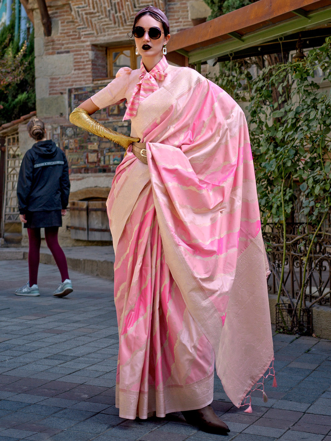 Soft Silk Pink Woven Design Designer Saree With Blouse