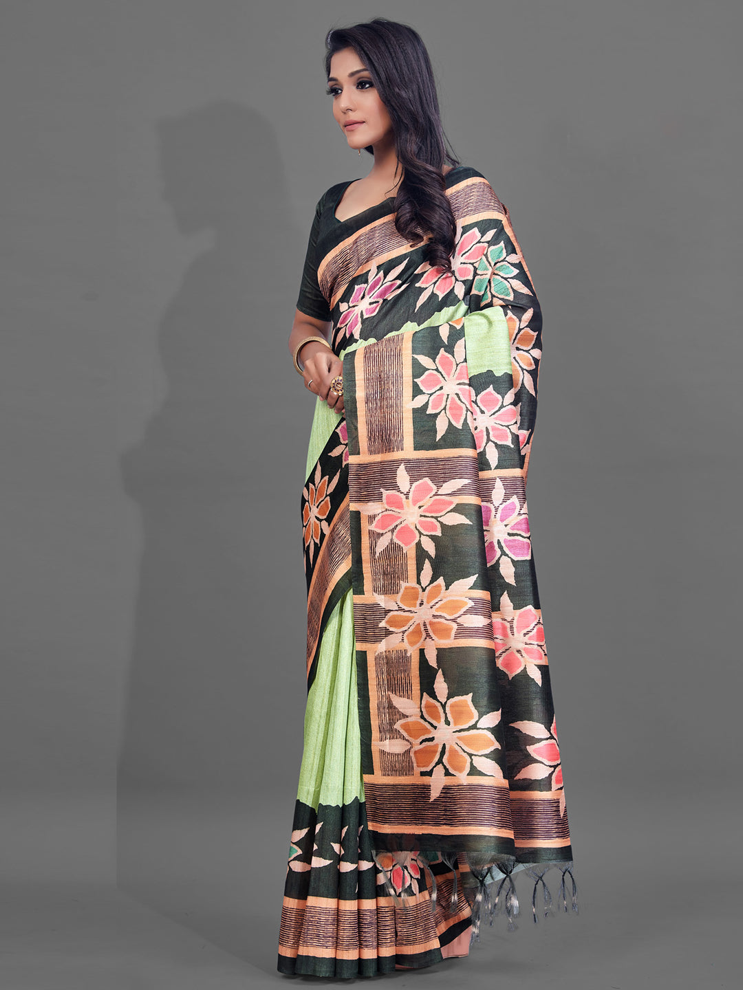 Manipuri Silk Green Digital Print Designer Saree With Blouse